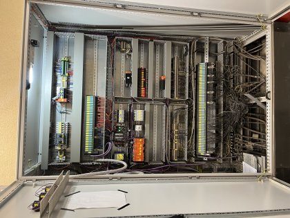 Шкаф управления технологической линией с модульной автоматикой